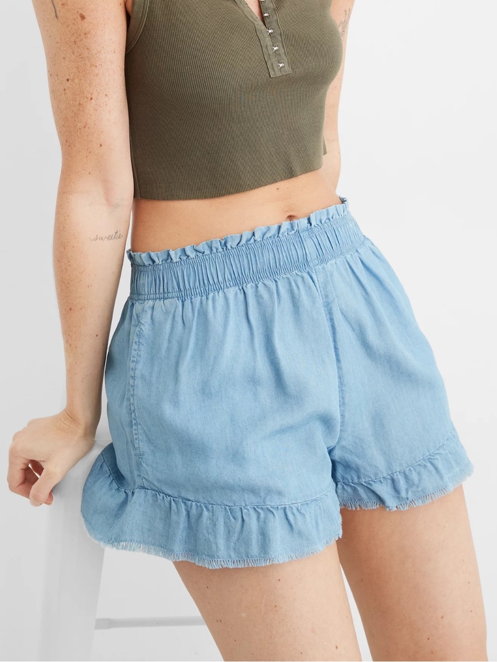 Aerie High Waisted Ruffle Short Light Blue Elastic Waist with Ruffle Trim Sz XL